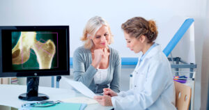 Tratamento de osteoporose: um guia sobre as principais abordagens